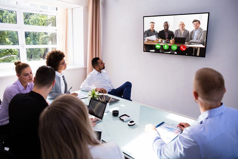 Les formations en visio presentent e learning